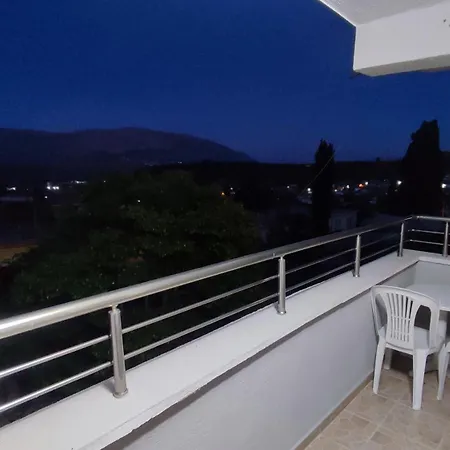 Bledi Apartment Gjirokaster